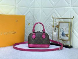 Picture of LV Lady Handbags _SKUfw157523806fw